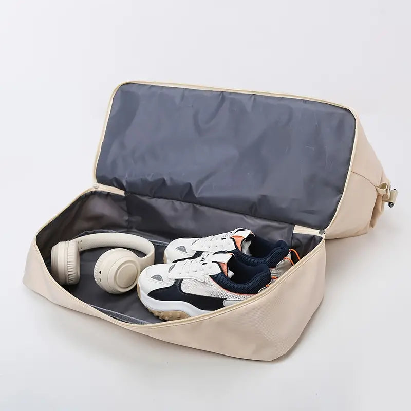 Travel Duffle Bag with Spacious Interior & Durable Construction